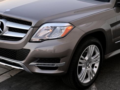 Used 2014 Mercedes-Benz GLK 350 2WD image 26