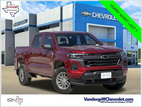 New 2026 Chevrolet Colorado LT w/ LT Convenience Package AWD/4WD image 1