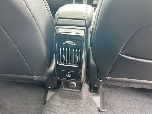 New 2025 Jeep Compass Latitude w/ Sun & Sound Group image 27