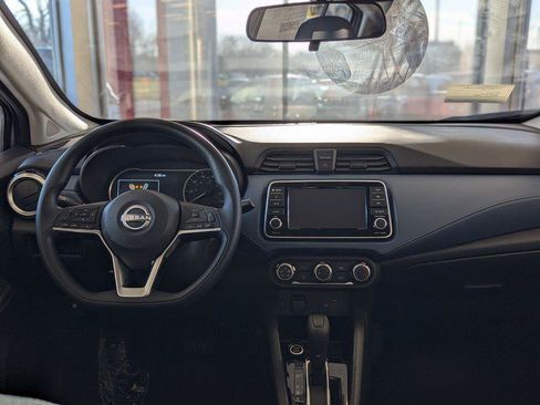 New 2025 Nissan Versa SV w/ Trunk Package FWD image 16
