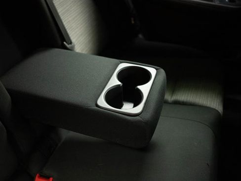 Used 2023 Nissan Rogue SV image 17