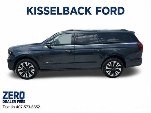 Used 2025 Ford Expedition Max Platinum w/ Driver's Package AWD/4WD image 8