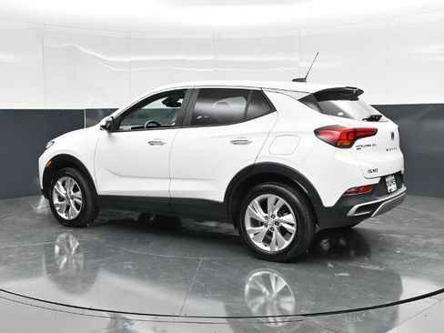 Used 2025 Buick Encore GX Preferred AWD/4WD image 7