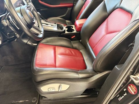 Used 2022 Porsche Macan S image 13