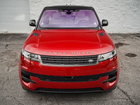 Used 2023 Land Rover Range Rover Sport SE AWD/4WD image 5