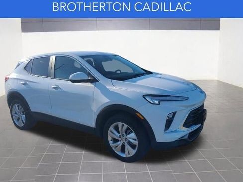 Certified 2025 Buick Encore GX Preferred image 4