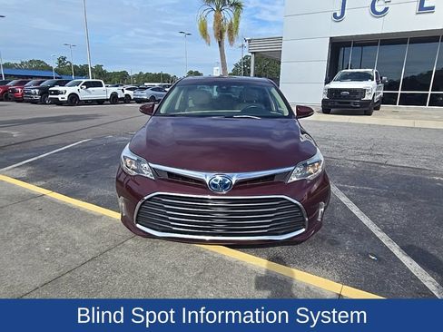 Used 2018 Toyota Avalon XLE Premium FWD image 6