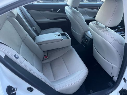 Used 2013 Lexus GS 350 AWD image 16