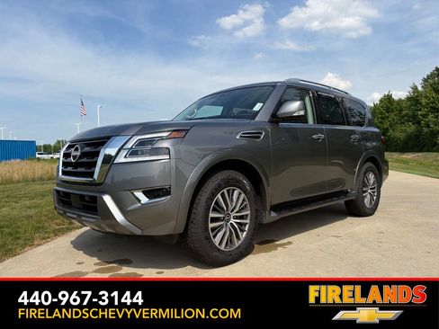 Used 2024 Nissan Armada SL AWD/4WD image 1