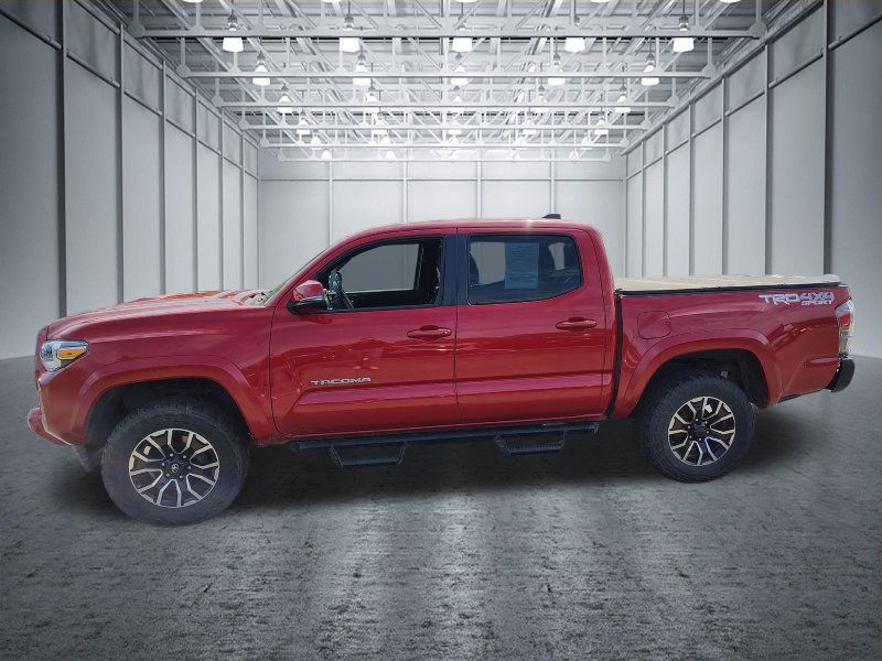 Used 2023 Toyota Tacoma TRD Sport AWD/4WD image 5