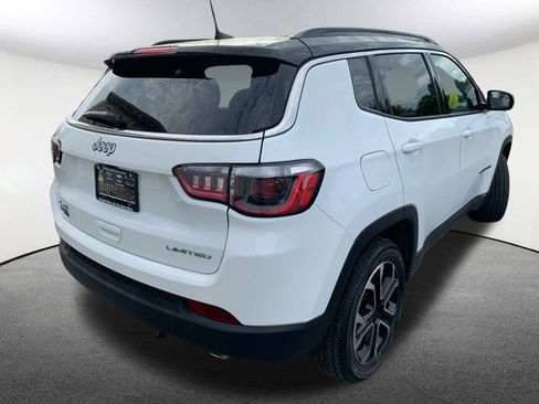 Used 2022 Jeep Compass Limited image 14