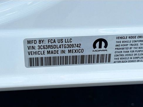 New 2026 RAM 2500 Big Horn AWD/4WD image 21