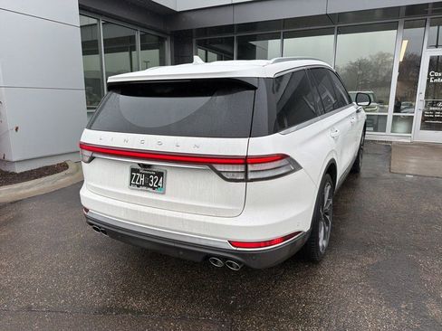 Used 2023 Lincoln Aviator Reserve w/ Equipment Group 201A AWD/4WD image 12