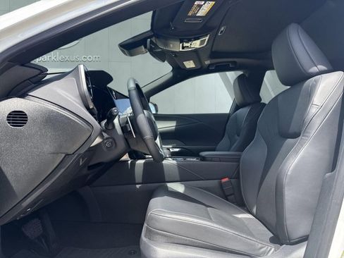 Used 2025 Lexus RX 350 Premium w/ Convenience Package image 9
