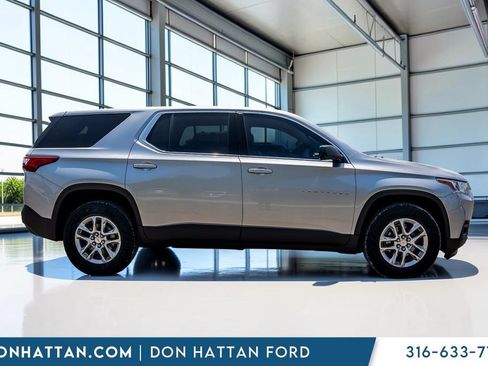 Used 2019 Chevrolet Traverse LS FWD image 29