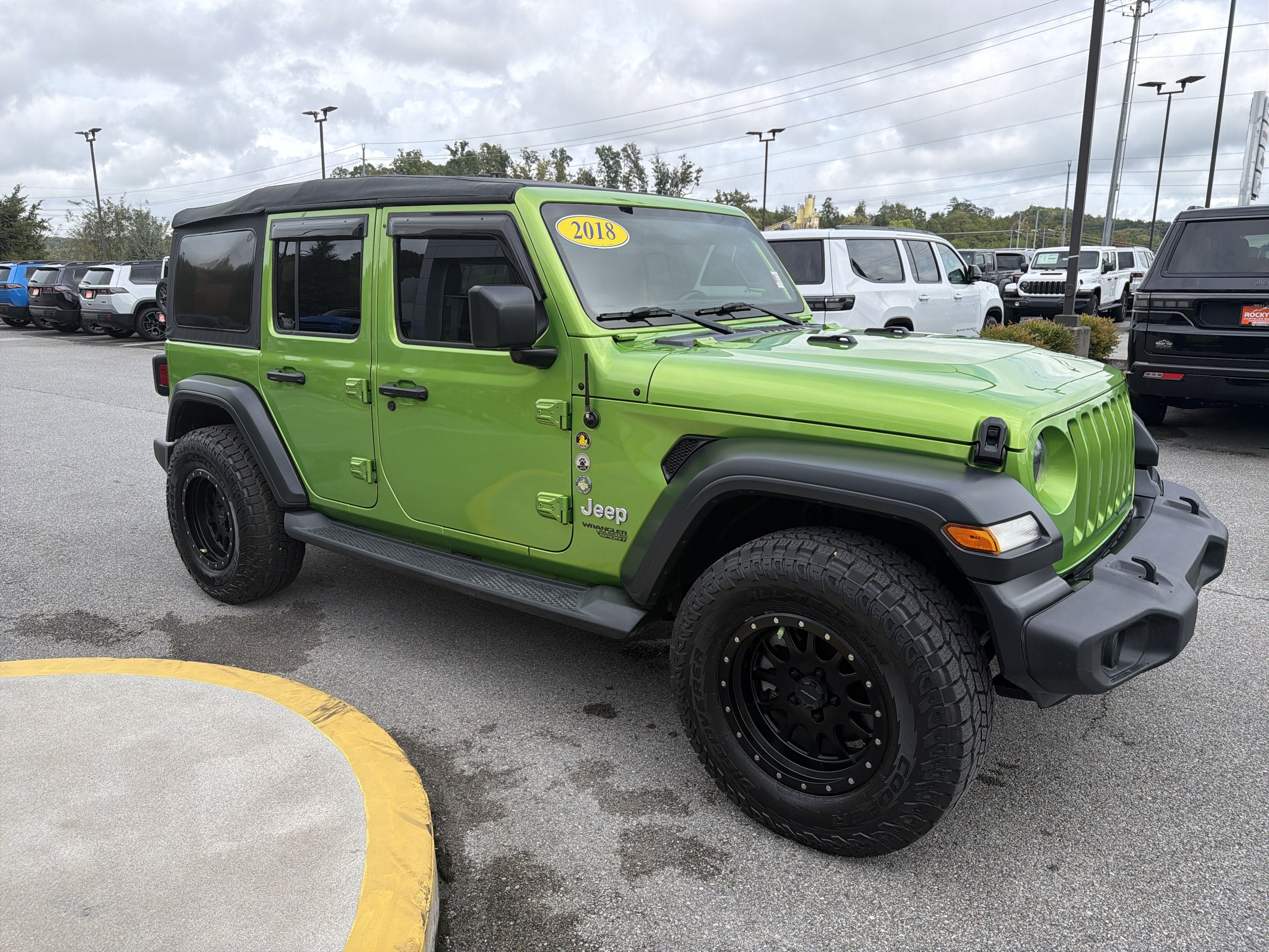 Used 2018 Jeep Wrangler Unlimited Sport S AWD/4WD image 6