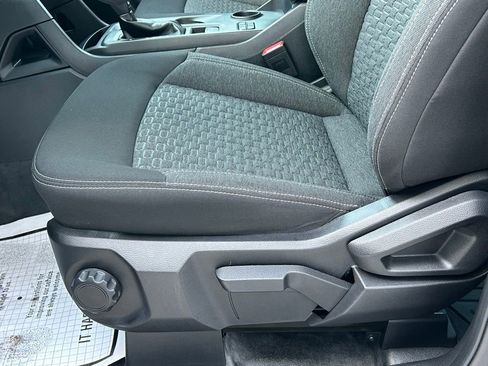 Used 2024 Ford Ranger XL image 16