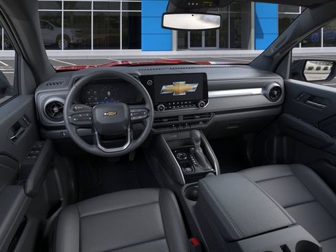 New 2025 Chevrolet Colorado LT w/ LT Convenience Package image 15