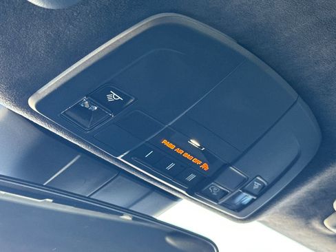 Certified 2016 Porsche 911 R RWD image 19