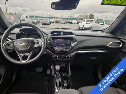Used 2023 Chevrolet TrailBlazer ACTIV w/ Technology Package image 13