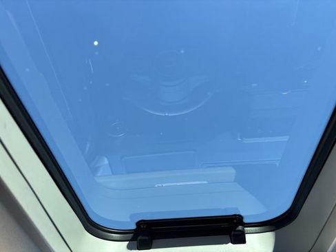 Used 2025 INEOS Grenadier Fieldmaster Edition image 25