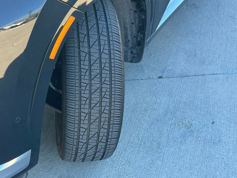 Used 2023 Hyundai Palisade Calligraphy image 9