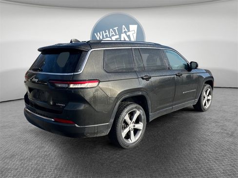 Used 2022 Jeep Grand Cherokee L Limited image 3
