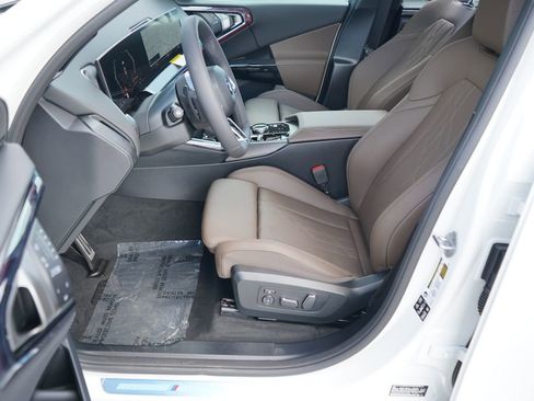 New 2026 BMW X3 xDrive30 w/ M Sport Package image 9