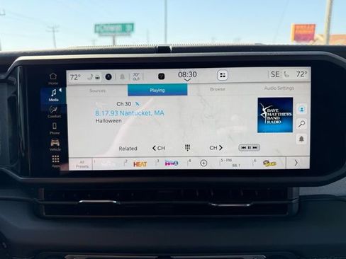 Used 2025 Jeep Wrangler Unlimited Sahara w/ Safety Group AWD/4WD image 21