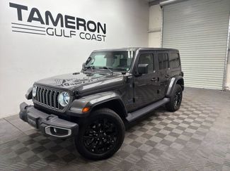 Used 2025 Jeep Wrangler Unlimited Sahara video 1