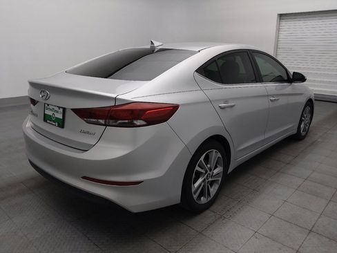 Used 2018 Hyundai Elantra Limited FWD image 9