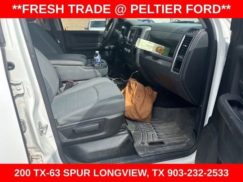 Used 2014 RAM 2500 Tradesman w/ Chrome Appearance Group RWD image 19