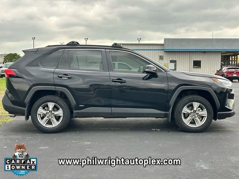 Used 2024 Toyota RAV4 XLE w/ Convenience Package AWD/4WD image 2