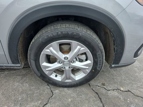 Certified 2023 Honda HR-V LX image 9