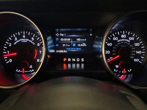 Used 2018 Ford Mustang Premium image 23