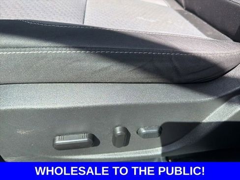 Used 2017 Ford Escape SE w/ Equipment Group 201A FWD image 22