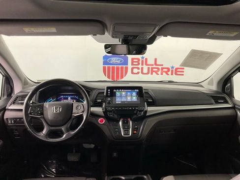 Used 2018 Honda Odyssey EX-L image 19