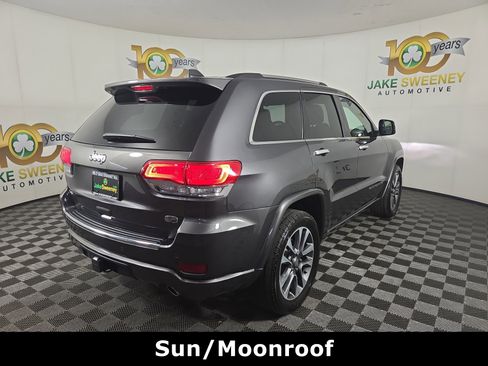 Certified 2018 Jeep Grand Cherokee Overland w/ Interior Metal Package AWD/4WD image 10