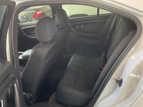 Used 2015 Ford Taurus Police Interceptor AWD image 6