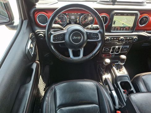Used 2019 Jeep Wrangler Unlimited Rubicon AWD/4WD image 11