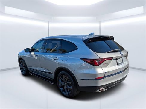 Used 2022 Acura MDX A-Spec image 5
