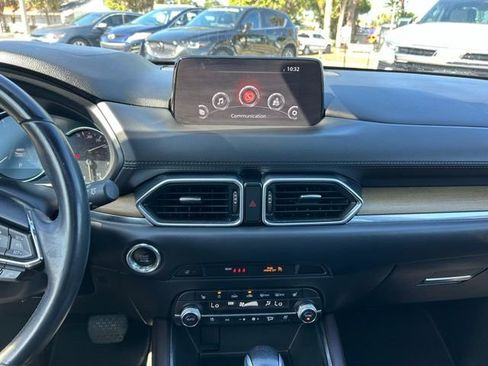 Used 2019 MAZDA CX-5 Signature AWD/4WD image 23