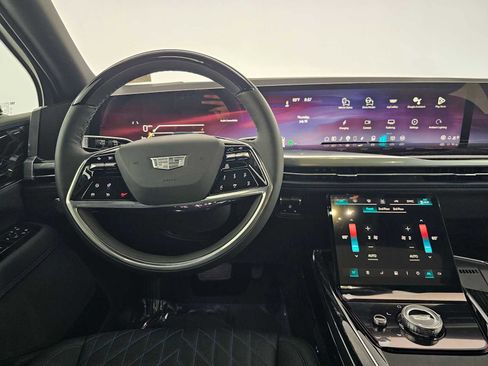 New 2026 Cadillac Escalade IQL Luxury w/ LPO, Radiant Package image 23