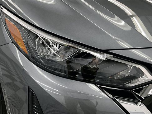 New 2025 Nissan Sentra SV image 40