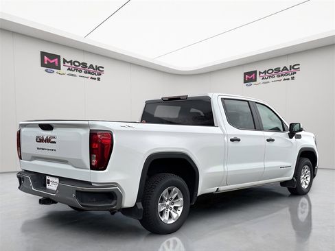 Used 2023 GMC Sierra 1500 Pro w/ Pro Value Package image 7
