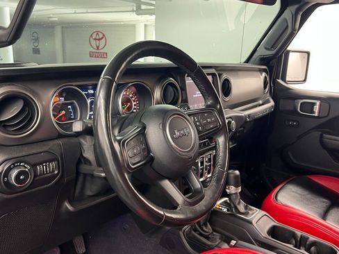 Used 2021 Jeep Wrangler Unlimited Sport image 8