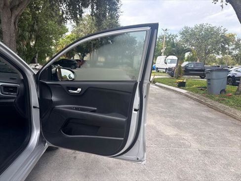 Used 2020 Kia Rio LX FWD image 18