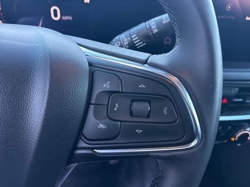 Used 2024 Buick Encore GX Sport Touring image 15