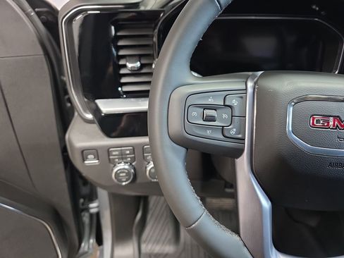 New 2026 GMC Sierra 1500 SLE AWD/4WD image 15