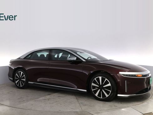 Used 2024 Lucid Air Grand Touring image 14